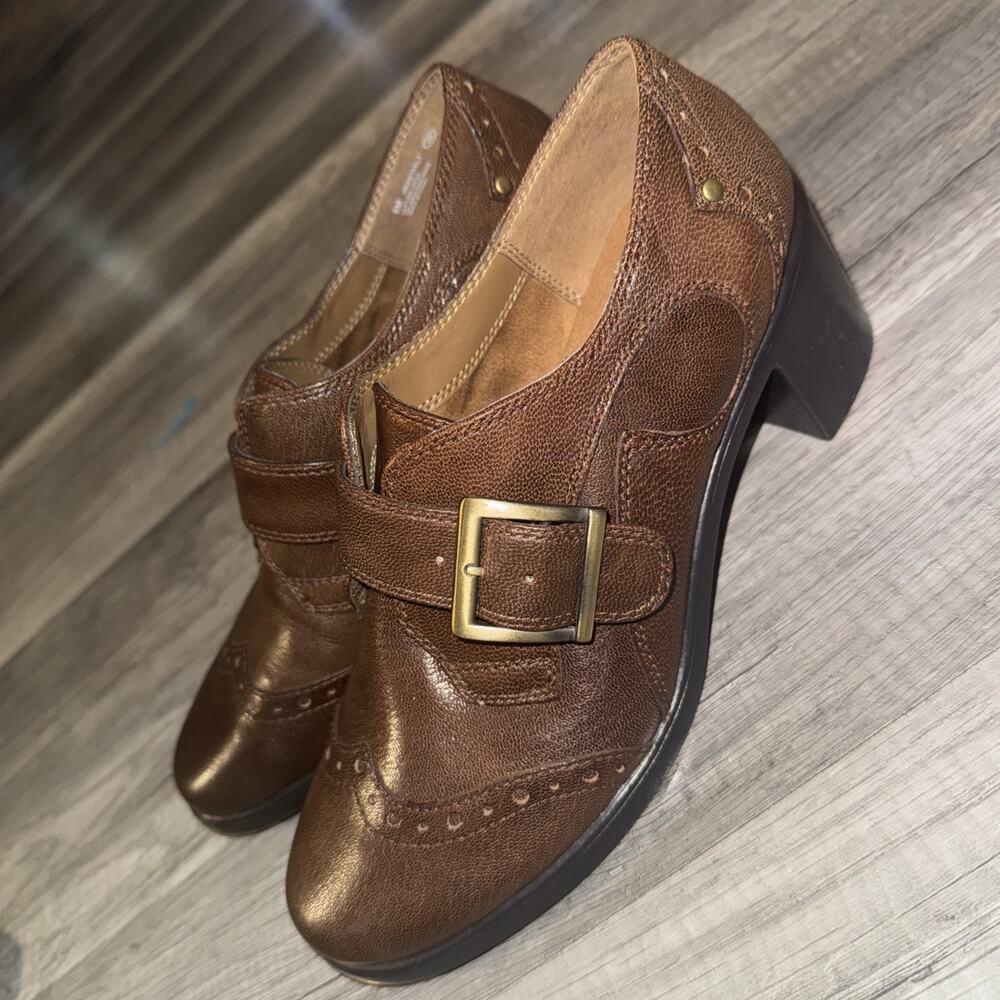 Aerosoles “Heartfelt” leather chunky heel brown leather brogue Size 8 .